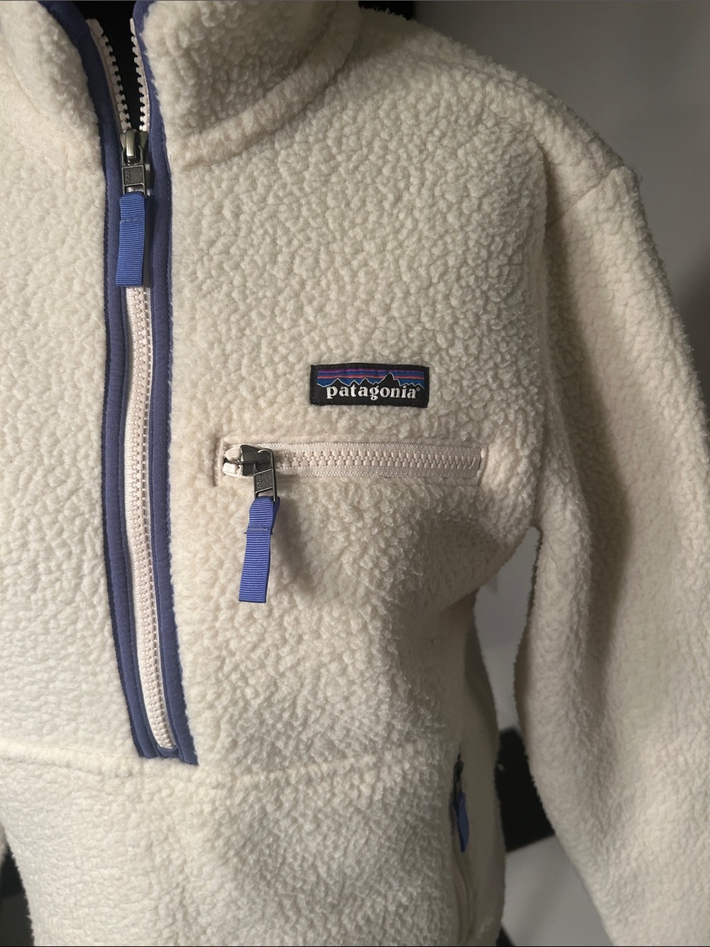 Patagonia White Sherpa Pullover with Blue Trim - Picture 3 of 8